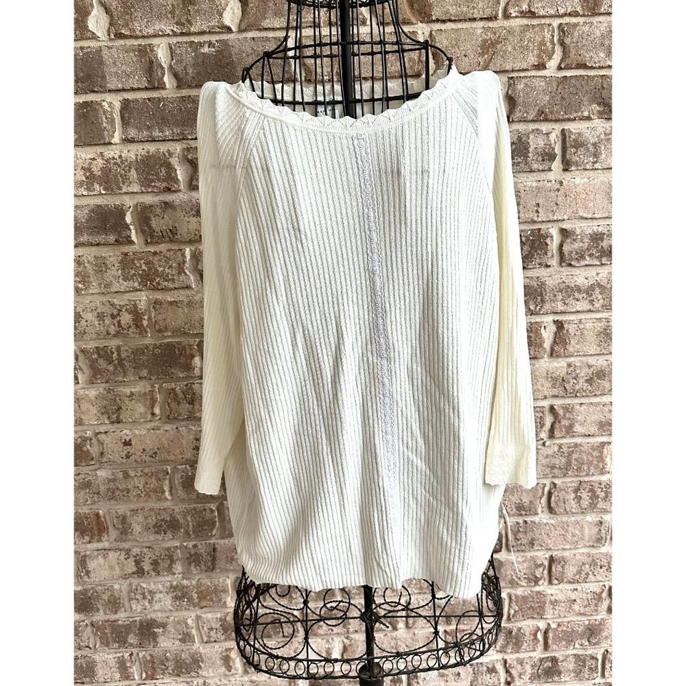 NWT Emma James Woman Pullover Sweater Top Plus Size 1 Cream Floral Trim